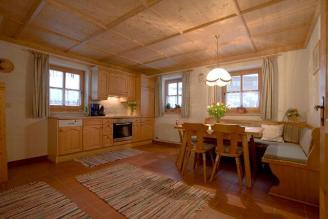 Ferienhaus Grubhof Saalbach Exterior foto